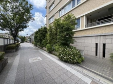 【兵庫県/芦屋市翠ケ丘町】グランドメゾン芦屋翠ケ丘スタイル アプローチ