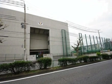 【兵庫県/神戸市灘区山田町】甲南ドルチェ六甲 神戸市立鷹匠中学校（現地より約1,182m）