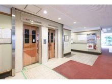 【兵庫県/神戸市東灘区向洋町中】RICウエストコート4番街 西棟3番館 エントランス