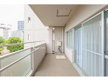 【兵庫県/神戸市東灘区向洋町中】RICイーストコート4番街9番館 バルコニー