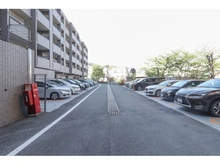 【兵庫県/芦屋市朝日ケ丘町】ロイヤルアーク芦屋II 駐車場