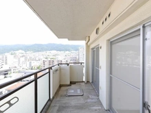 【兵庫県/神戸市東灘区本庄町】コスモ芦屋川西 バルコニー