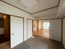 【兵庫県/神戸市東灘区魚崎西町】モンセーヌ住吉川公園 1番館 和室