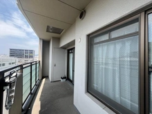 【兵庫県/神戸市東灘区魚崎西町】モンセーヌ住吉川公園 1番館 バルコニー