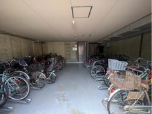 【兵庫県/神戸市東灘区本庄町】甲南山手ガーデンハウス 駐輪場