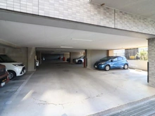 【東京都/足立区千住曙町】ジェイパーク北千住モナクレイス 駐車場
