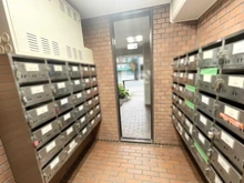 【東京都/足立区西新井本町】グランドメゾン西新井 メールBOX