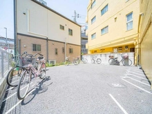 【東京都/足立区足立】ワコー五反野マンション 駐輪場