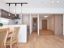 【東京都/足立区梅島】ライオンズステーションプラザ梅島 リビング