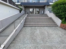 【東京都/足立区江北】西新井スカイハイツ A棟 エントランス