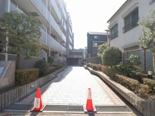 【東京都/足立区六月】レクセルマンション西新井 アプローチ