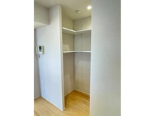 【埼玉県/草加市谷塚】ベルシャトウ谷塚 収納