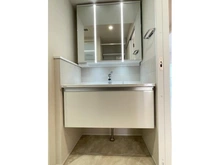 【埼玉県/草加市谷塚】ベルシャトウ谷塚 洗面所