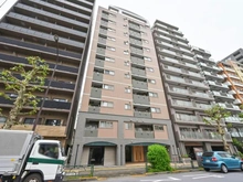 【東京都/荒川区荒川】SSKグリーンパーク三ノ輪 外観：写真中央