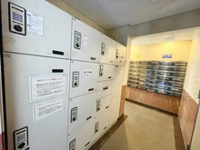 【東京都/足立区江北】レーベンハイム上沼田公園 宅配BOX