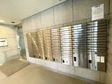 【東京都/足立区本木北町】ル・アール西新井 メールBOX