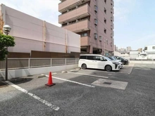 【東京都/江戸川区東葛西】ヴィルメゾン葛西 駐車場