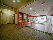 【東京都/足立区東和】藤和亀有コープ　6階 エントランス