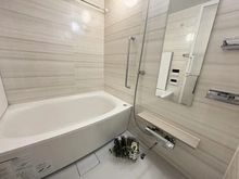 【千葉県/浦安市当代島】イニシア浦安 浴室