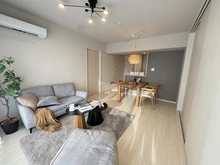 【千葉県/浦安市当代島】イニシア浦安 リビング