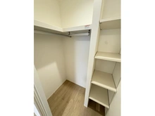 【東京都/江戸川区西葛西】グリーンヒル西葛西 1号館 収納：ウォークインクローゼット