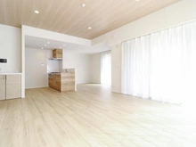 【千葉県/浦安市日の出】アールフォーラム新浦安 C棟 リビング