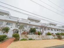 【千葉県/浦安市入船】入船中央エステート 22号棟 外観