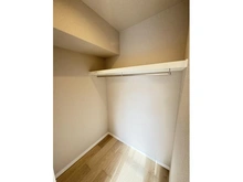 【千葉県/浦安市日の出】フォーラム海風の街 6号棟 収納