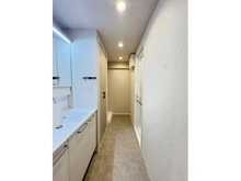 【千葉県/浦安市日の出】フォーラム海風の街 6号棟 洗面所