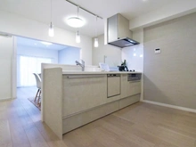 【千葉県/浦安市入船】入船中央エステート 第23号棟 キッチン