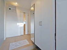 【千葉県/浦安市入船】入船中央エステート 第23号棟 玄関