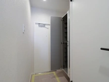 【千葉県/浦安市富岡】サンコーポ浦安 C棟 収納