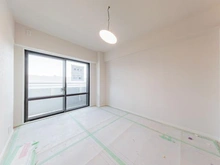 【千葉県/浦安市東野】モア・ステージ新浦安 洋室：リフォーム中