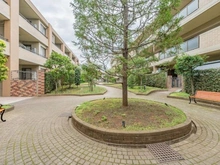 【千葉県/浦安市東野】レクセルマンション新浦安第3 敷地内