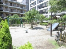 【東京都/江戸川区西葛西】バームハイツ西葛西 敷地内施設：敷地内公園