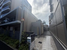 【東京都/江戸川区東葛西】レ・ジェイド葛西イーストアベニュー 敷地内