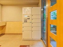【東京都/江戸川区松江】エクセレント船堀 宅配BOX：外出時の荷物受け取りが可能な宅配BOXもございます