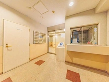 【東京都/江戸川区松江】エクセレント船堀 エントランス：オートロックを備え防犯に配慮されたエントランス