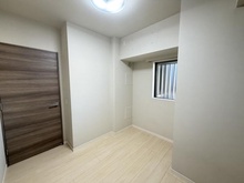 【東京都/江戸川区西葛西】グリーンホームズステーシア サービスルーム（納戸）