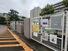 【東京都/江戸川区清新町】清新南ハイツ1 18号棟 敷地内