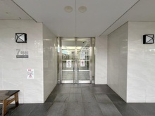 【東京都/江戸川区南葛西】なぎさニュータウン 7号棟 エントランス