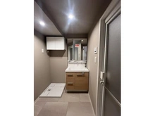 【千葉県/浦安市富岡】サンコーポ浦安 F棟 洗面所