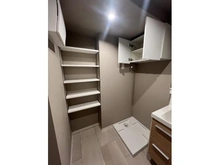 【千葉県/浦安市富岡】サンコーポ浦安 F棟 洗面所