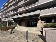 【埼玉県/さいたま市南区鹿手袋】コスモ武蔵浦和パークステージ エントランス
