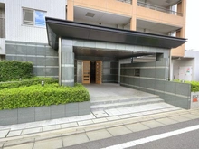 【埼玉県/さいたま市南区鹿手袋】アーデル武蔵浦和ファシーノ エントランス
