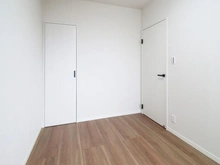 【埼玉県/志木市幸町】コスモ志木ホワイトコート 洋室