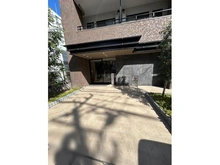 【埼玉県/川越市脇田本町】プレシスヴィアラ川越 エントランス