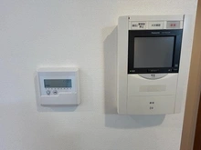 【埼玉県/川越市連雀町】セラード川越連雀町 インターホン・床暖房スイッチ