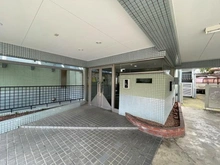 【埼玉県/さいたま市桜区栄和】ユッサ浦和 エントランス