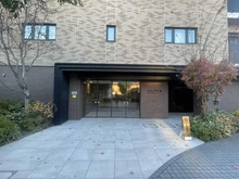 【埼玉県/朝霞市本町】イニシア朝霞本町 アプローチ